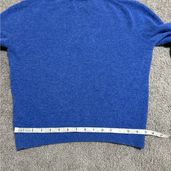 Khaite Cashmere V-Neck Sweater. Good condition. - Picture 7 of 10